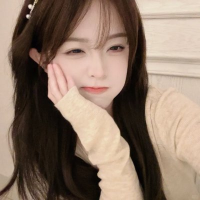 昂首于黑暗城市